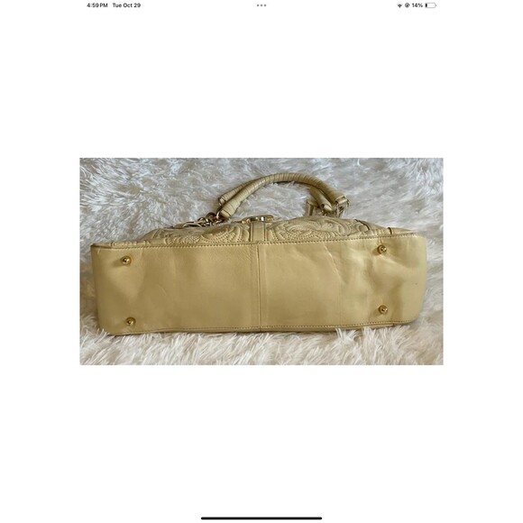 BCBG Max Azria Cream/Yellow Tooled Leather Double Handled Shoulder Purse/Bag - Picture 8 of 12